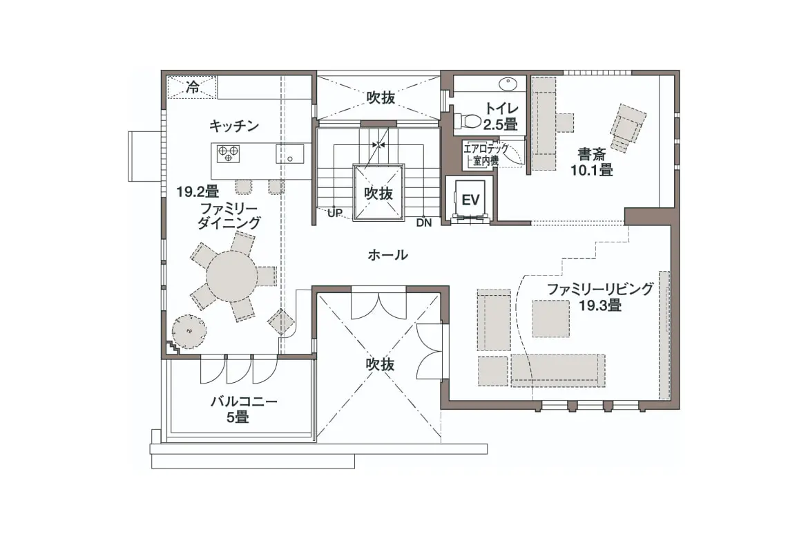 家族それぞれが、好きな場所で楽しめる家 2F